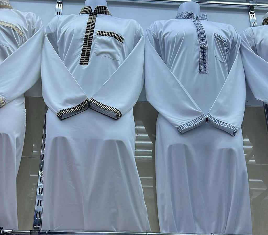 Kaftan for men long sleeve Men's Robe, Tall Muslim clothes with Embodery. Dubai Jalamias