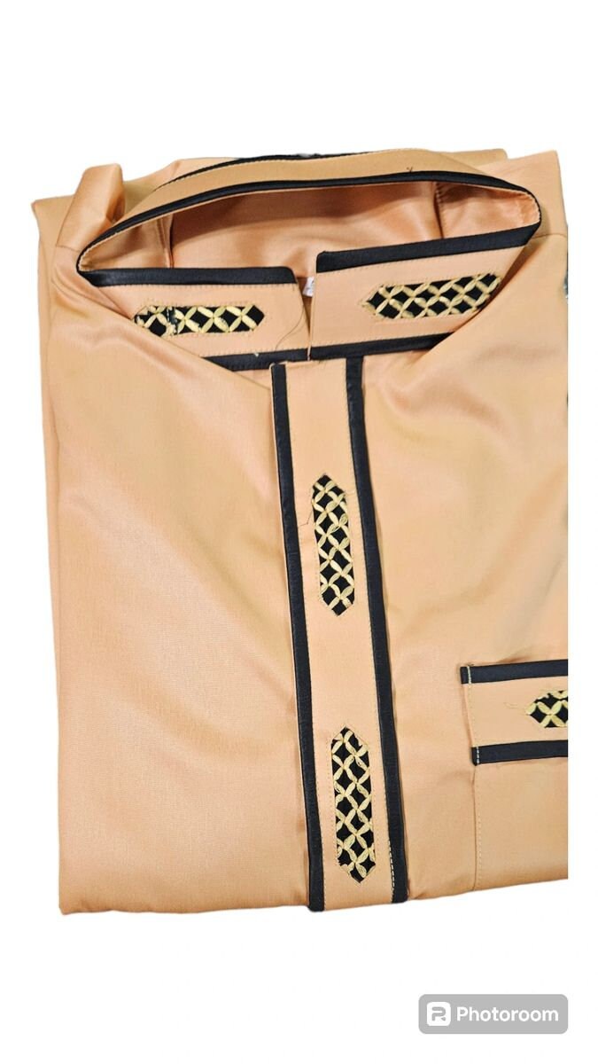 Kaftan for men long sleeve Men's Robe, Tall Muslim clothes with Embodery. Dubai Jalamias
