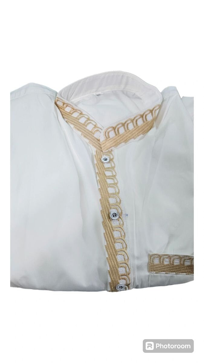 Kaftan for men long sleeve Men's Robe, Tall Muslim clothes with Embodery. Dubai Jalamias